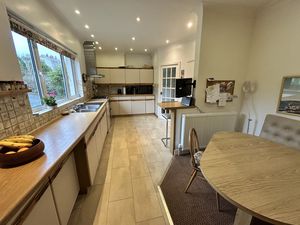 Photo 7- click for photo gallery